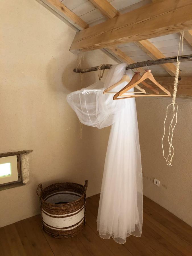 Mabelle Reve B&B Saint-Pierre-de-Cole Ngoại thất bức ảnh